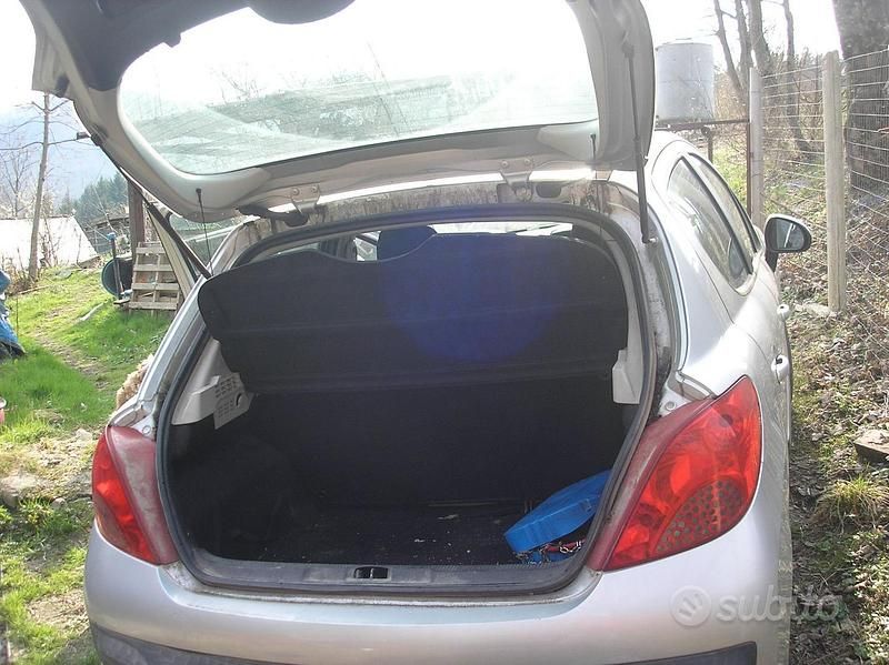 Usata Peugeot 207 88 CV (64 kW) 2006 Grigio Berlina