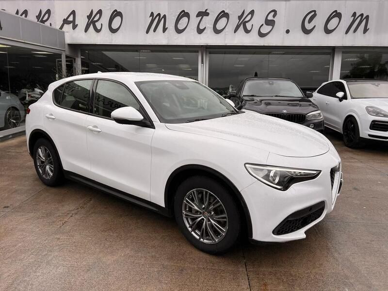 Usata Alfa Romeo Stelvio 160 CV (117 kW) 2019 Bianco SUV