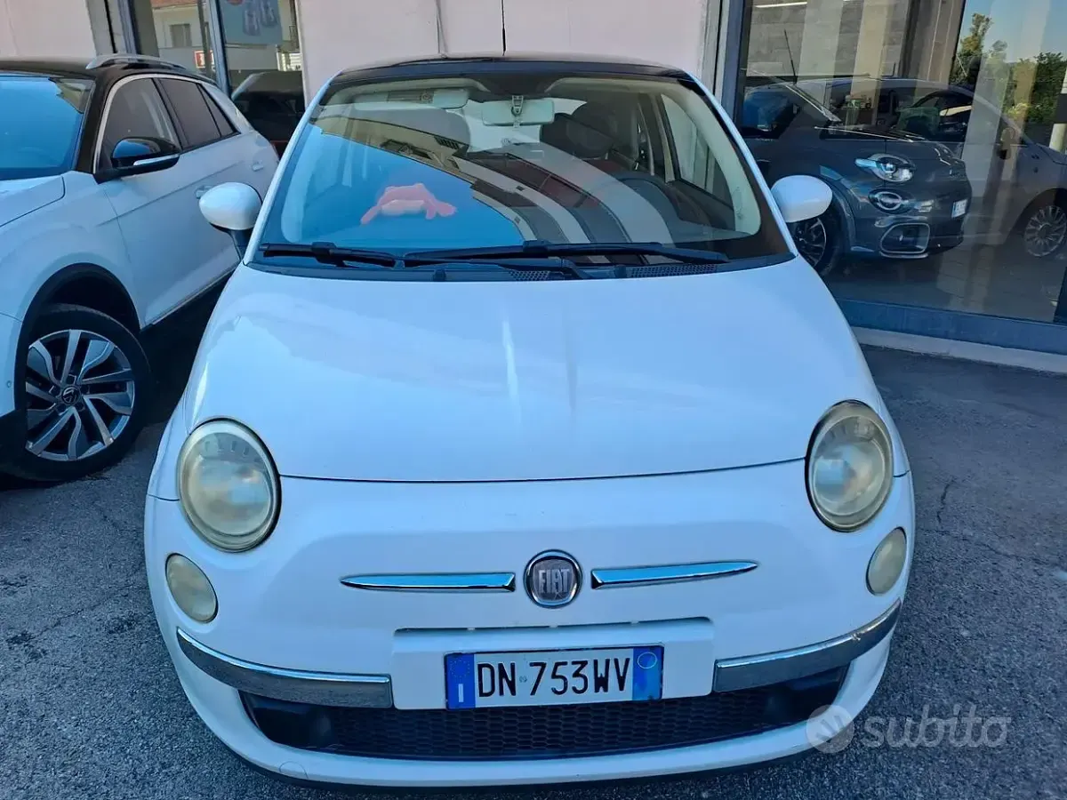 Usata Fiat 500 Lounge 69 CV (50 kW) 2008 Bianco Berlina
