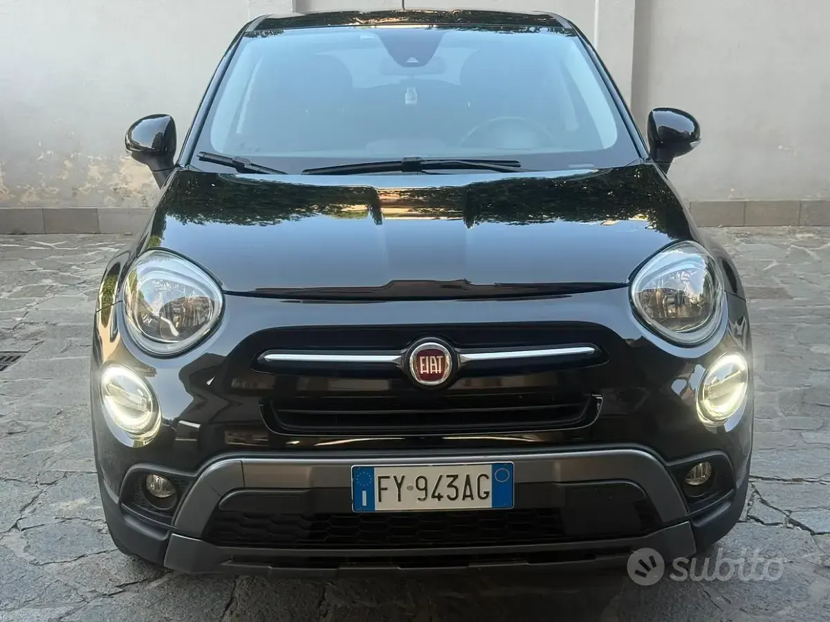 Usata Fiat 500 Cross 120 CV (88 kW) 2019 Nero Station wagon