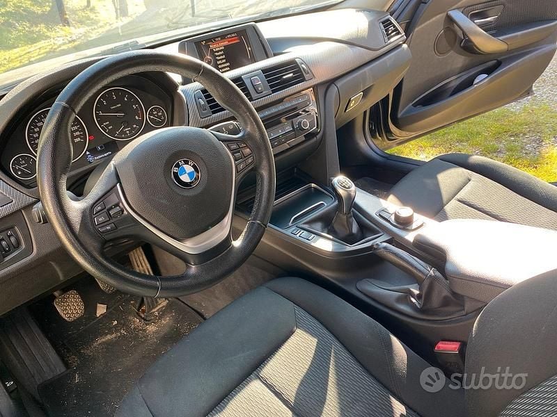 Usata BMW 320 2016 Nero Station wagon