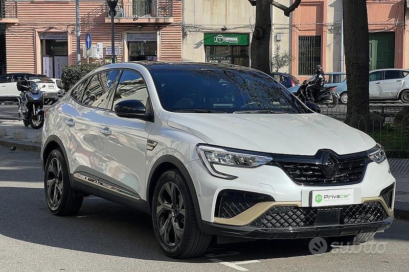 Usata Renault Arkana Techno 145 CV (106 kW) 2023 Bianco SUV