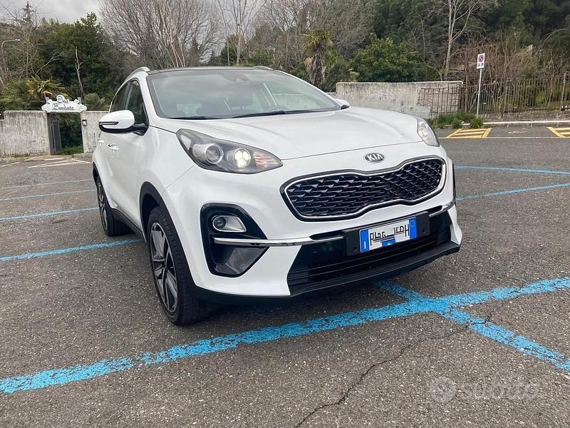 Usata Kia Sportage 115 CV (84 kW) 2019 Bianco SUV