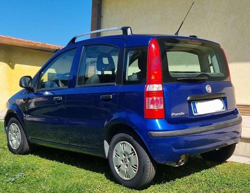Usata Fiat Panda Active 54 CV (39 kW) 2010 Blu/azzurro Utilitaria