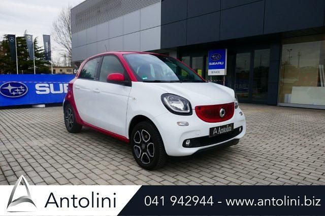 Usata Smart ForFour Passion 71 CV (52 kW) 2019 Bianco Utilitaria