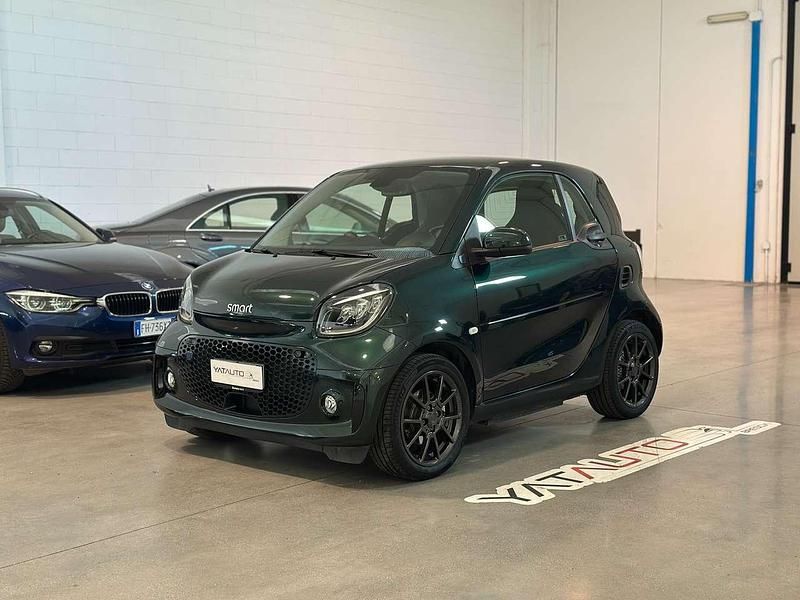 Verde Usata 2021 Smart ForTwo Coupé Due volumi | 13.490 € (Cara) - Immagine 1/4