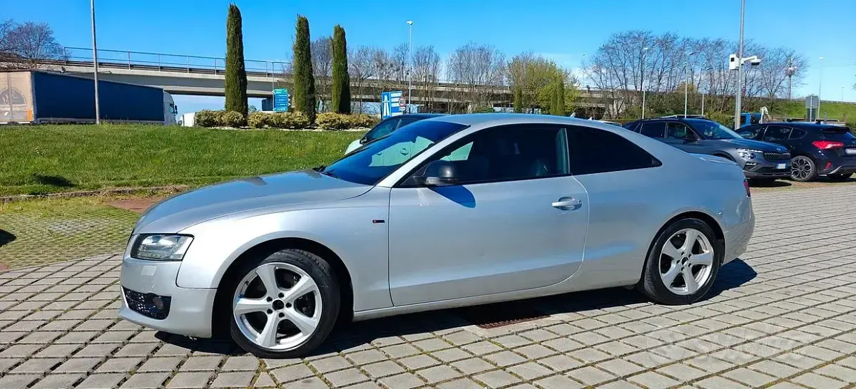 Usata Audi A5 S-Line 190 CV (139 kW) 2009 Grigio Coupé