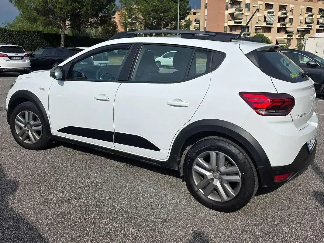 Usata Dacia Sandero Stepway 90 CV (66 kW) 2023 Bianco Berlina