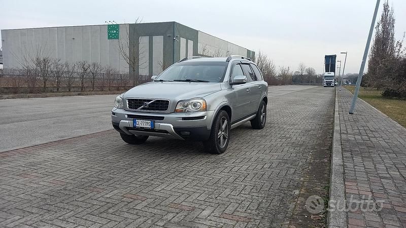 Usata Volvo XC90 185 CV (136 kW) 2007 Grigio SUV