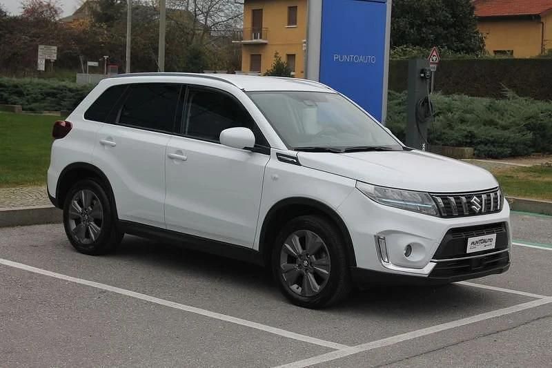 Usata Suzuki Vitara Cool 129 CV (94 kW) 2024 Bianco SUV