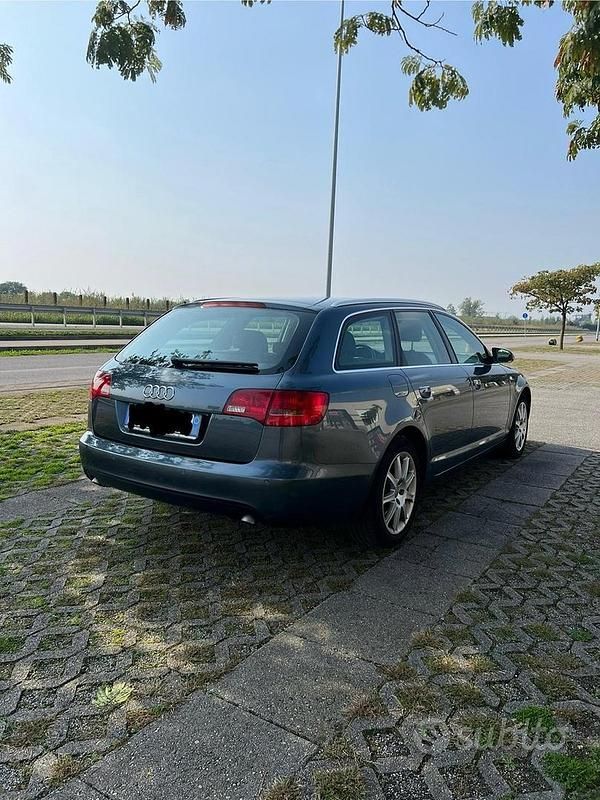 Usata Audi A6 233 CV (171 kW) 2006 Grigio Station wagon