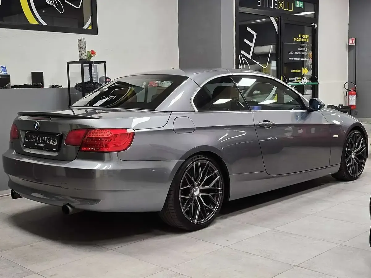 Usata BMW 335 Cabriolet M Sport 306 CV (225 kW) 2008 Space grey metallic Cabrio