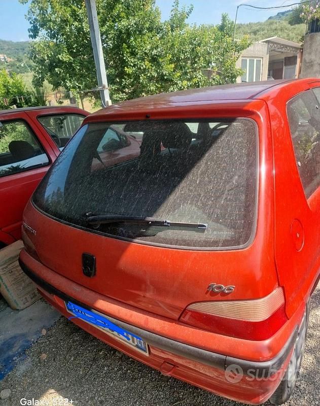 Usata Peugeot 106 Sport 60 CV (44 kW) 2001 Rosso Utilitaria
