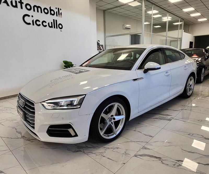 Usata Audi A5 190 CV (139 kW) 2019 Bianco Coupé