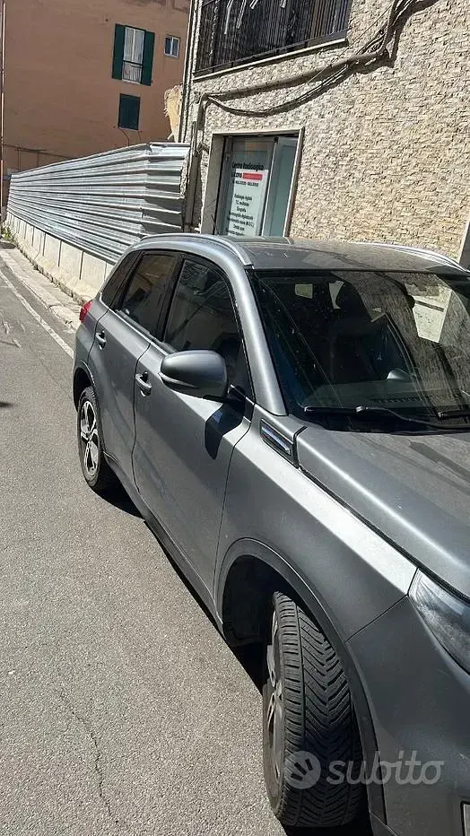 Usata Suzuki Vitara 120 CV (88 kW) 2016 Grigio SUV