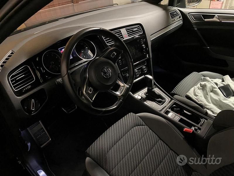 Usata VW Golf VII Sportline 150 CV (110 kW) 2019 Nero Berlina