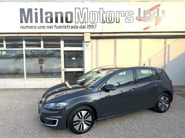 Usata VW e-Golf 100 kW (136 CV) 2020 Grigio scuro Utilitaria