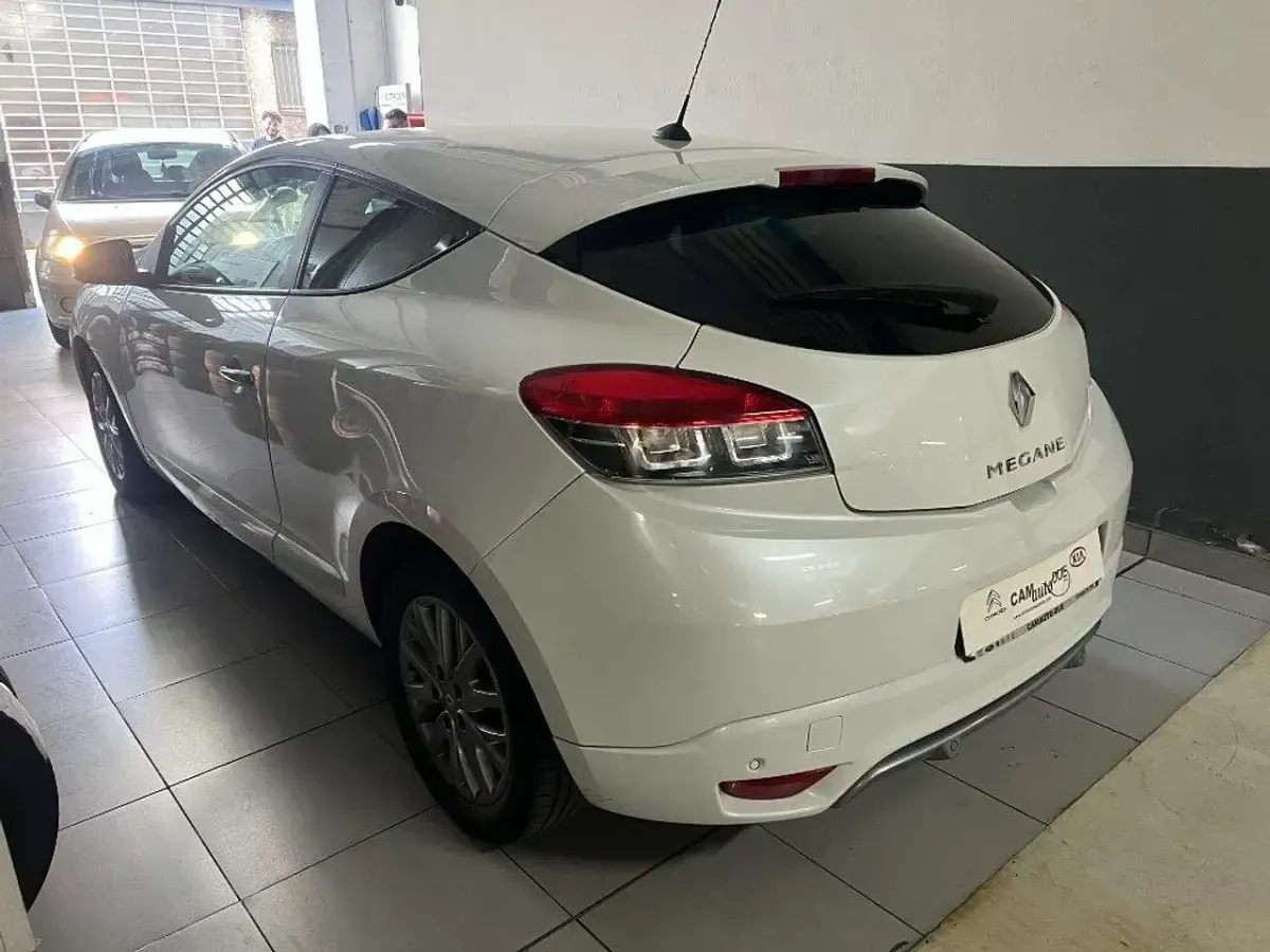 Usata Renault Mégane Coupé GT 110 CV (80 kW) 2014 Bianco Coupé