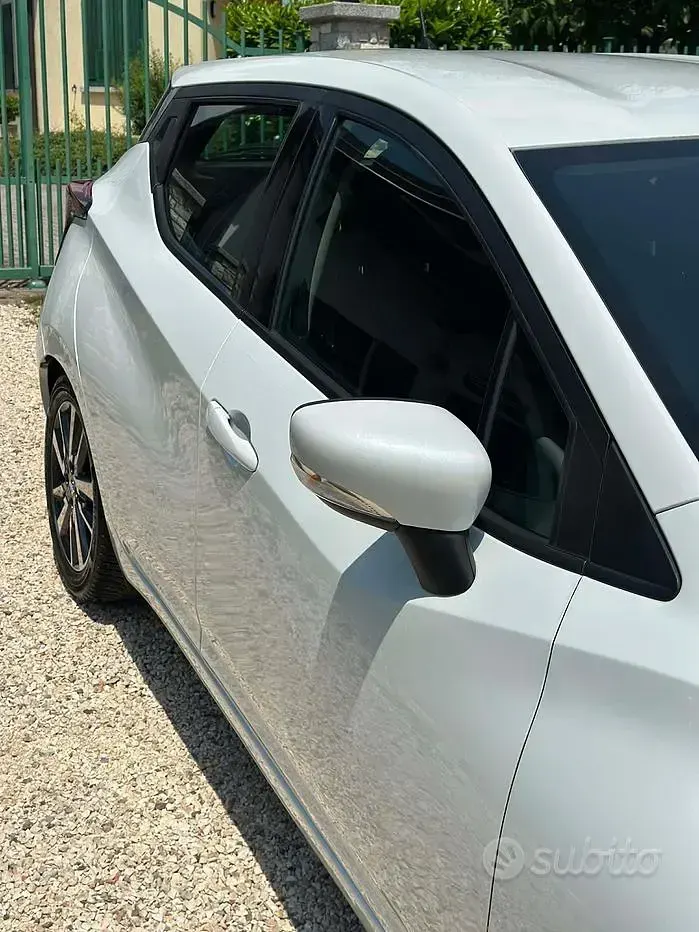 Usata Nissan Micra Acenta 90 CV (66 kW) 2017 Bianco Utilitaria