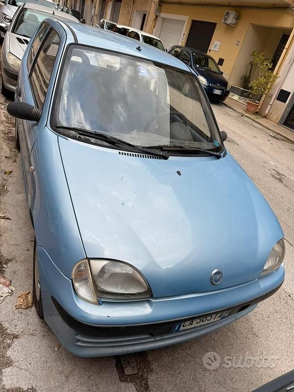 Usata Fiat Seicento 54 CV (39 kW) 2002 Blu Utilitaria