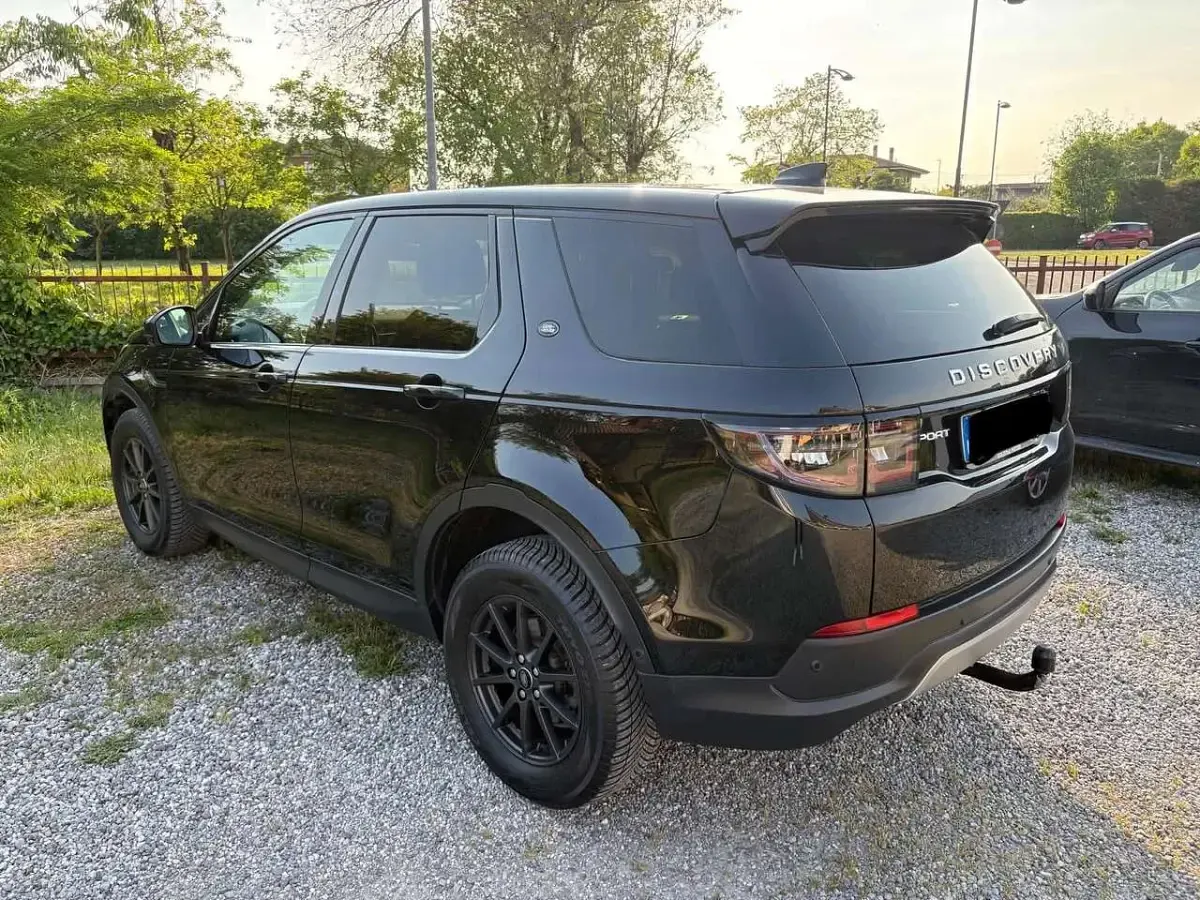 Usata Land Rover Discovery Sport 163 CV (119 kW) 2021 Nero SUV