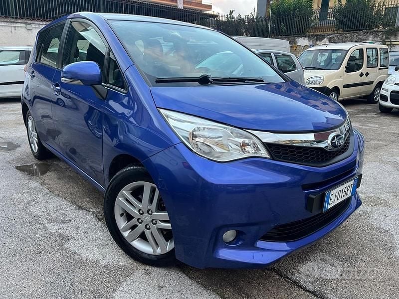 Blu Usata 2011 Subaru Trezia Exclusive+ Due volumi | 5499 € - Immagine 1/4