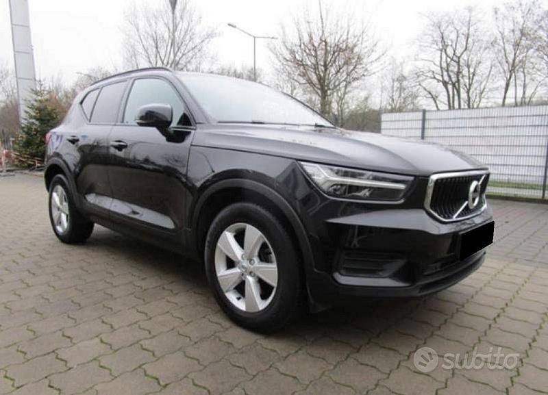 Usata Volvo XC40 163 CV (119 kW) 2021 Nero SUV