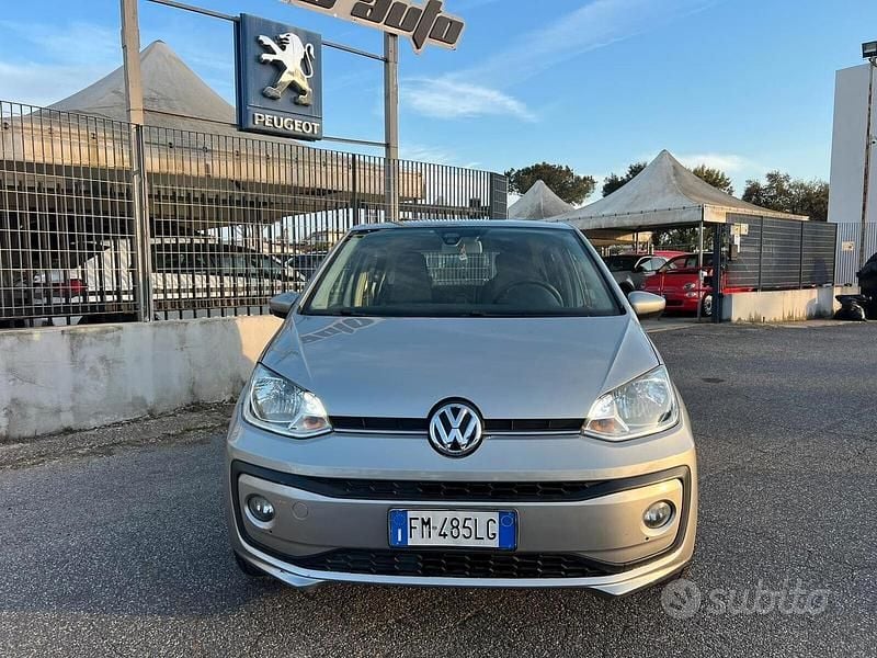 Usata VW up! Move 75 CV (55 kW) 2017 Grigio Utilitaria