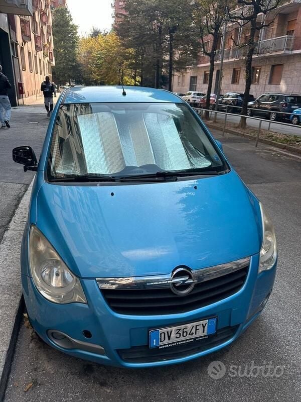 Blu/azzurro Usata 2008 Opel Agila Enjoy Plus Due volumi | 2350 € (Ottimo prezzo) - Immagine 1/4