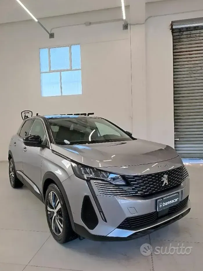 Usata Peugeot 3008 Allure 131 CV (96 kW) 2022 Grigio SUV