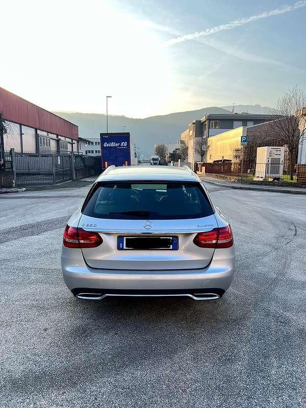 Usata Mercedes C250 Exclusive 204 CV (150 kW) 2015 Station wagon