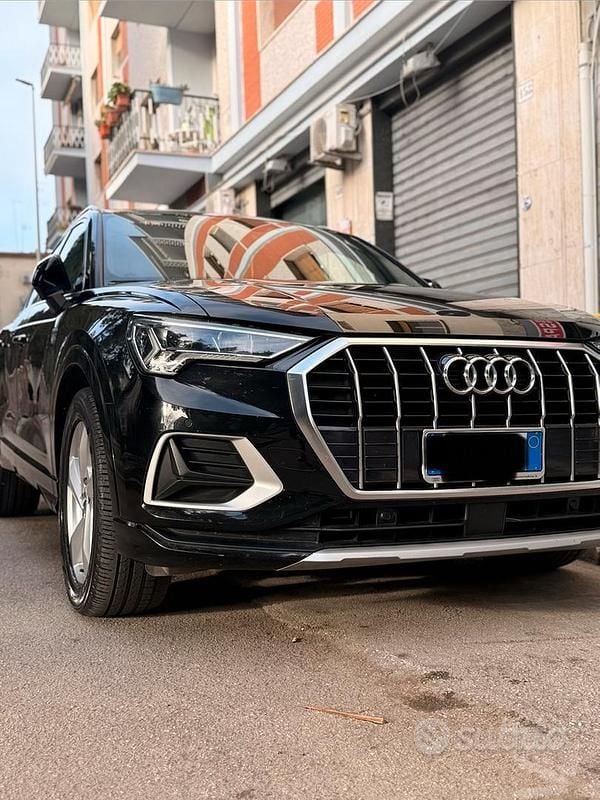 Usata Audi Q3 150 CV (110 kW) 2019 Nero SUV