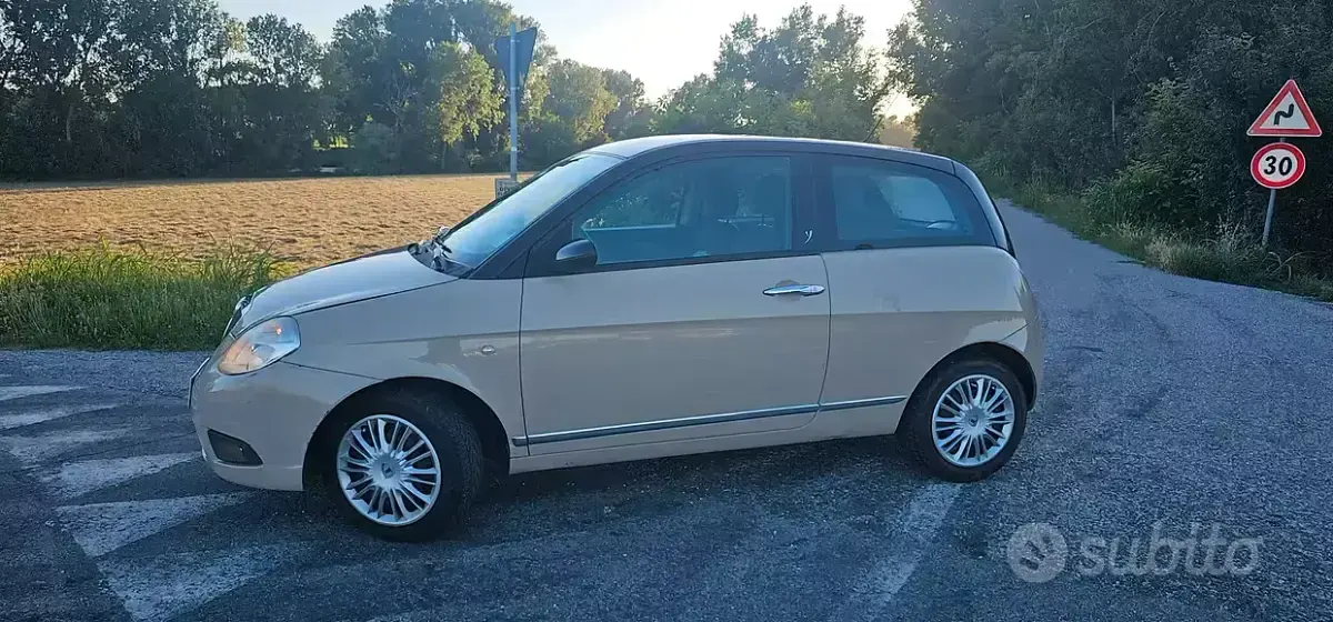 Usata Lancia Ypsilon 60 CV (44 kW) 2007 Utilitaria