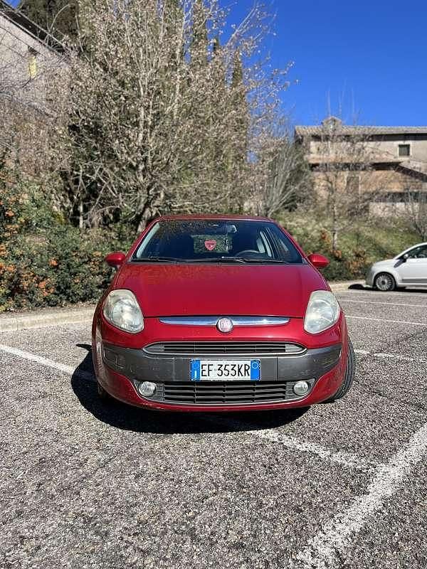 Gebraucht Fiat Grande Punto 77 PS (56 kW) 2010 Kleinwagen