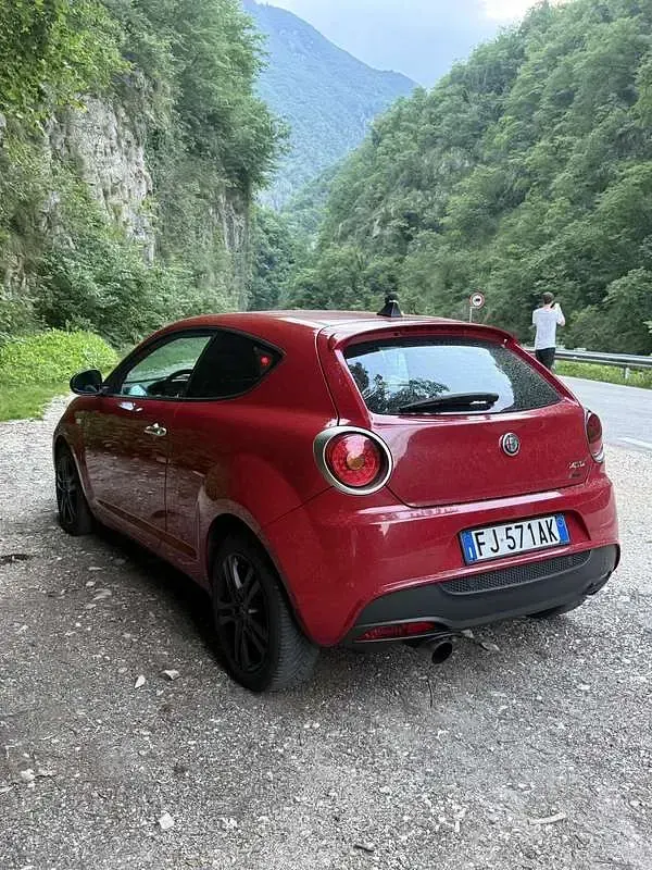 Usata Alfa Romeo MiTo 90 CV (66 kW) 2017 Rosso Utilitaria