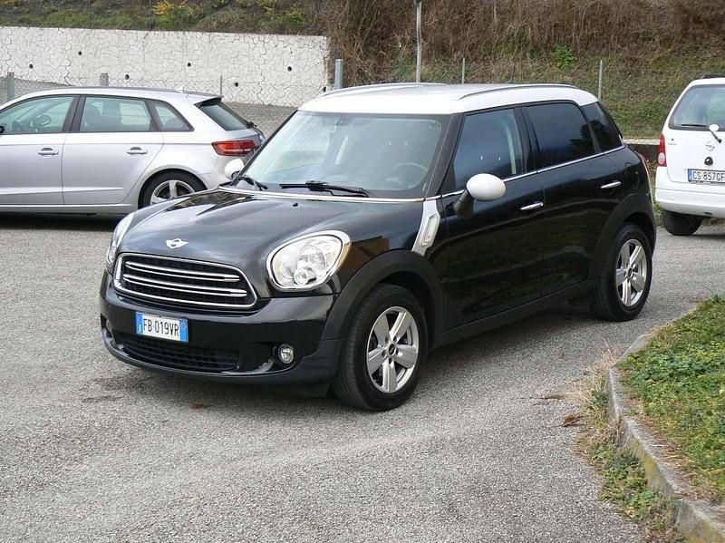 Usata Mini Countryman 111 CV (81 kW) 2014 Nero SUV
