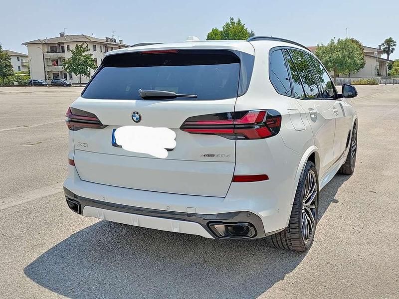 Usata BMW X5 M Sport 298 CV (219 kW) 2025 Bianco SUV