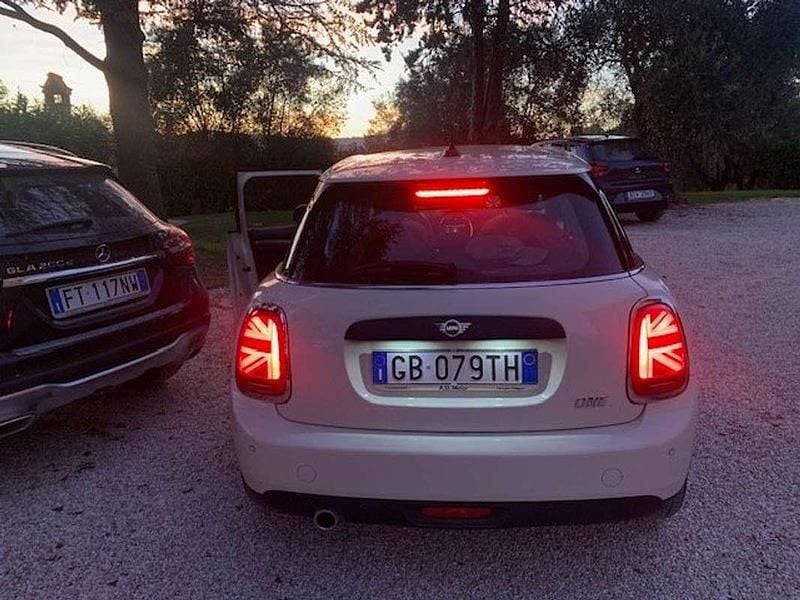 Usata Mini ONE 102 CV (75 kW) 2020 Bianco Utilitaria