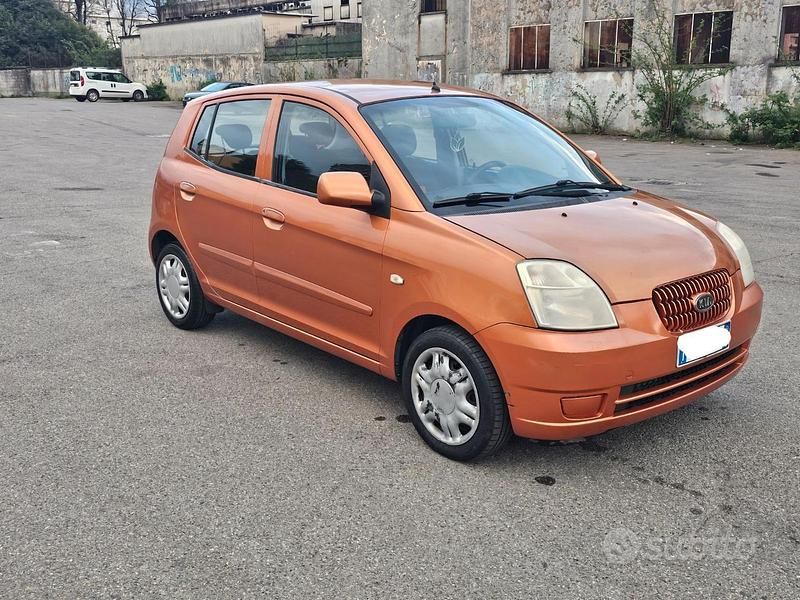 Usata Kia Picanto 64 CV (47 kW) 2004 Utilitaria