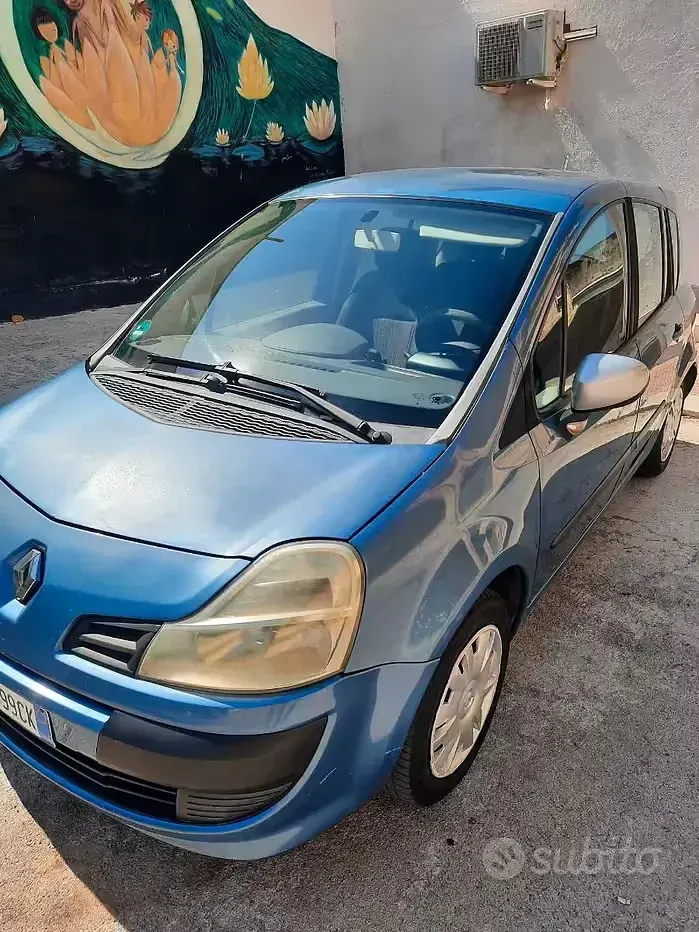 Usata Renault Modus 85 CV (62 kW) 2010 Bluazzurro Monovolume
