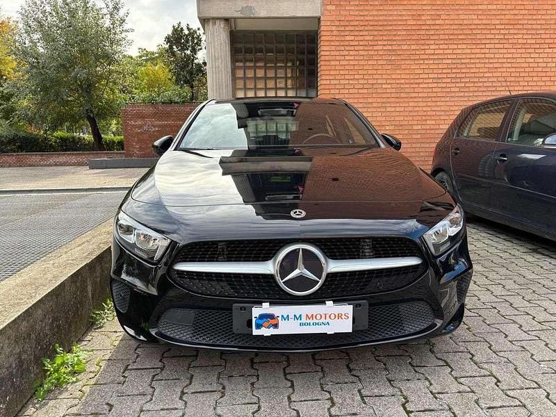 Usata Mercedes A180 Executive 116 CV (85 kW) 2019 Nero Berlina
