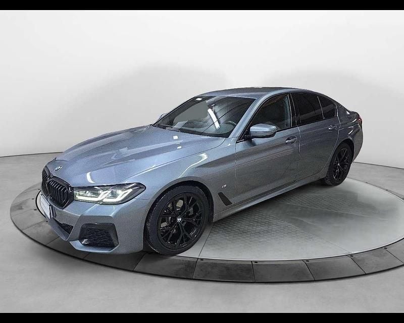 Sophisto grey brilliant effect Usata 2022 BMW 520 M Sport Tre volumi | 39.900 € (Cara) - Immagine 1/3