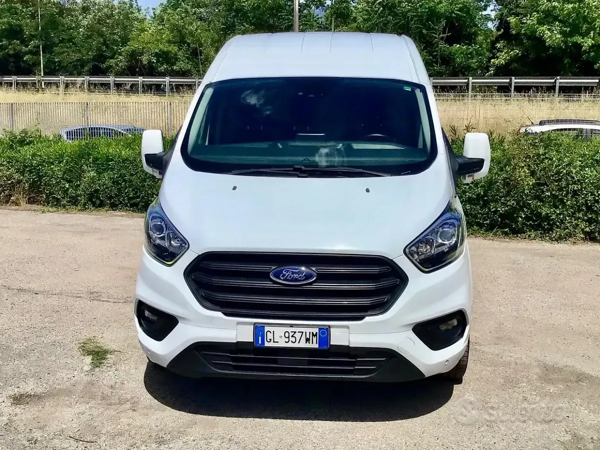 Usata Ford Transit Custom 130 CV (95 kW) 2023 Bianco Berlina