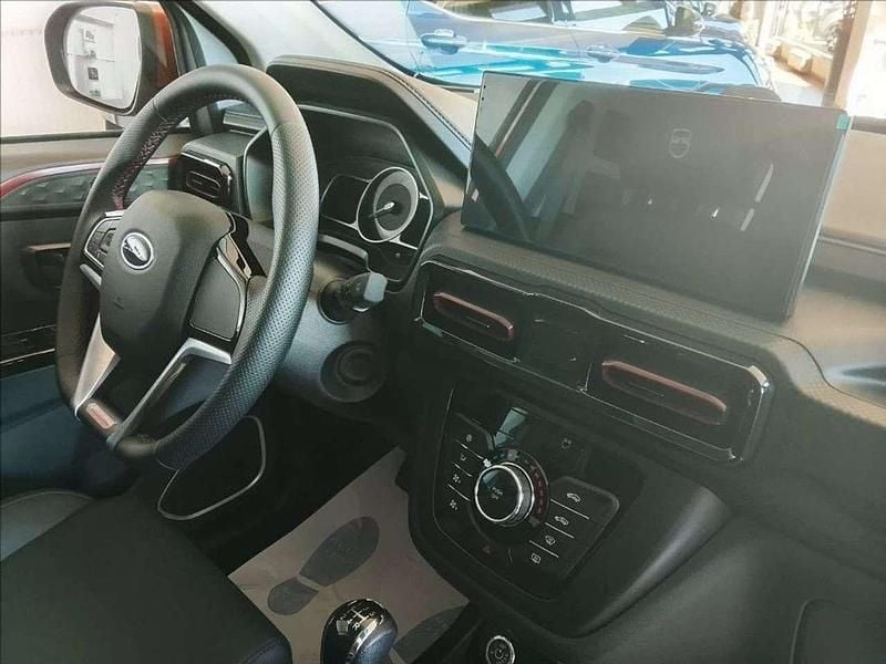 Nuova Cirelli 8 163 CV (119 kW) 2025 Argento Pick-up