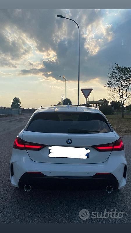 Usata BMW 118 M Sport 150 CV (110 kW) 2020 Bianco Utilitaria