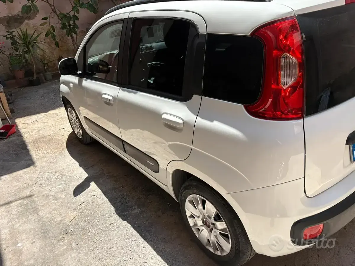 Usata Fiat Panda 80 CV (58 kW) 2016 Bianco Utilitaria