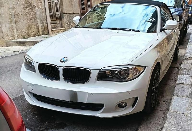 Usata BMW 118 Cabriolet 143 CV (105 kW) 2011 Cabrio