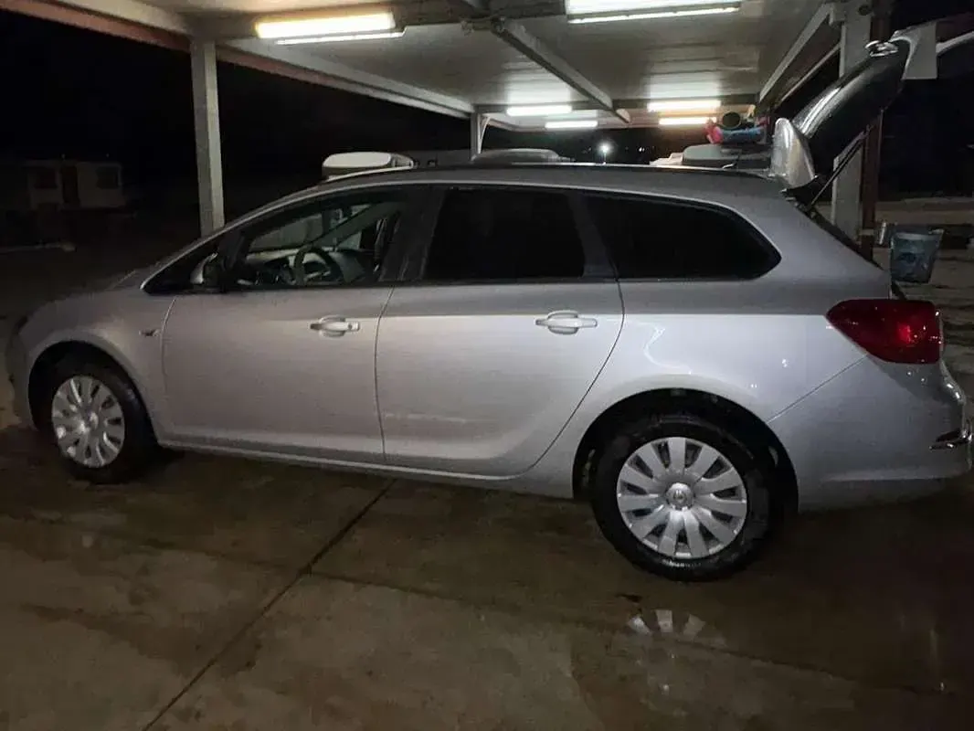 Usata Opel Astra S 136 CV (100 kW) 2016 Grigio Station wagon