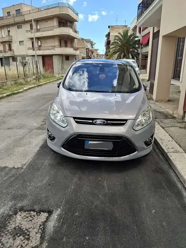 Usata Ford C-MAX Titanium 116 CV (85 kW) 2011 Monovolume