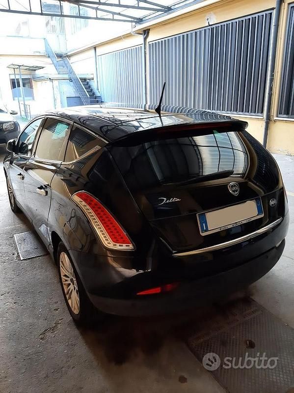 Usata Lancia Delta 2009 Nero Utilitaria